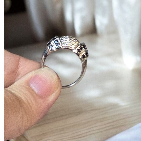 Stunning Vintage Black and Clear CZ Silver 925 Size 9 - Picture 1 of 8